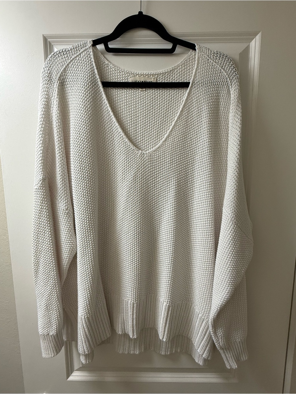 Lucky Brand White V-Neck Chunky Knit Sweater